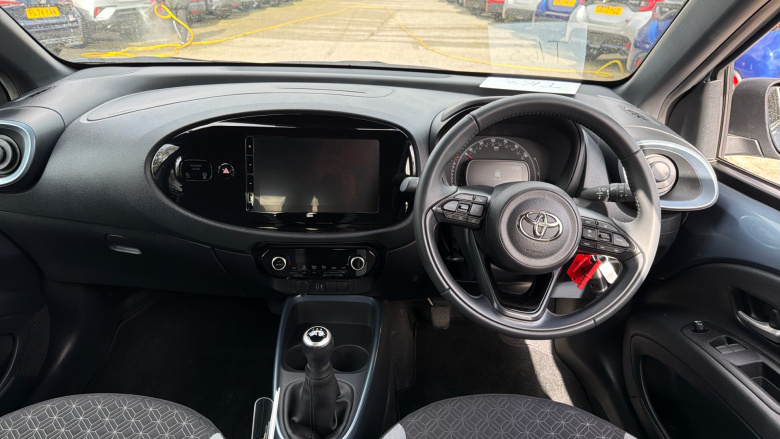 Toyota Aygo X 1.0 VVT-i Edge 5dr Petrol Hatchback